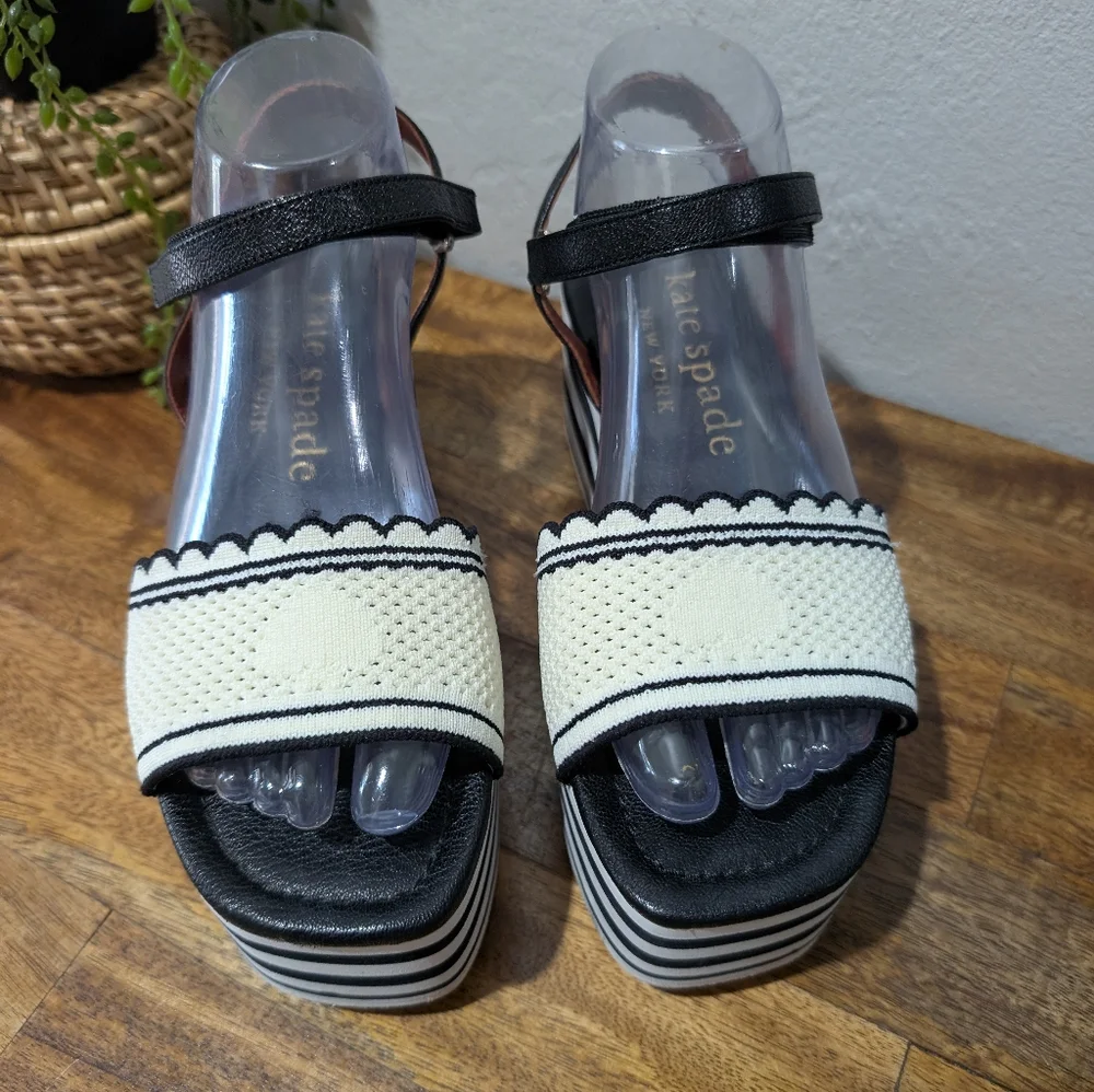 Kate‎ Spade Women's Highrise Spade Wedges Shoes Size 7.5 EUC